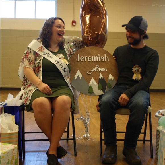 Meet your Posher, Adria - Picture 4 of 7